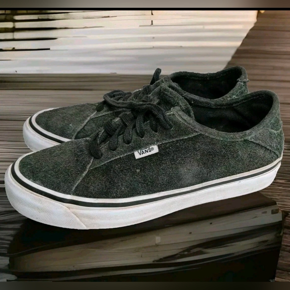 Vans Unisex Hairy Suede Low Tops Skater Shoes Worn